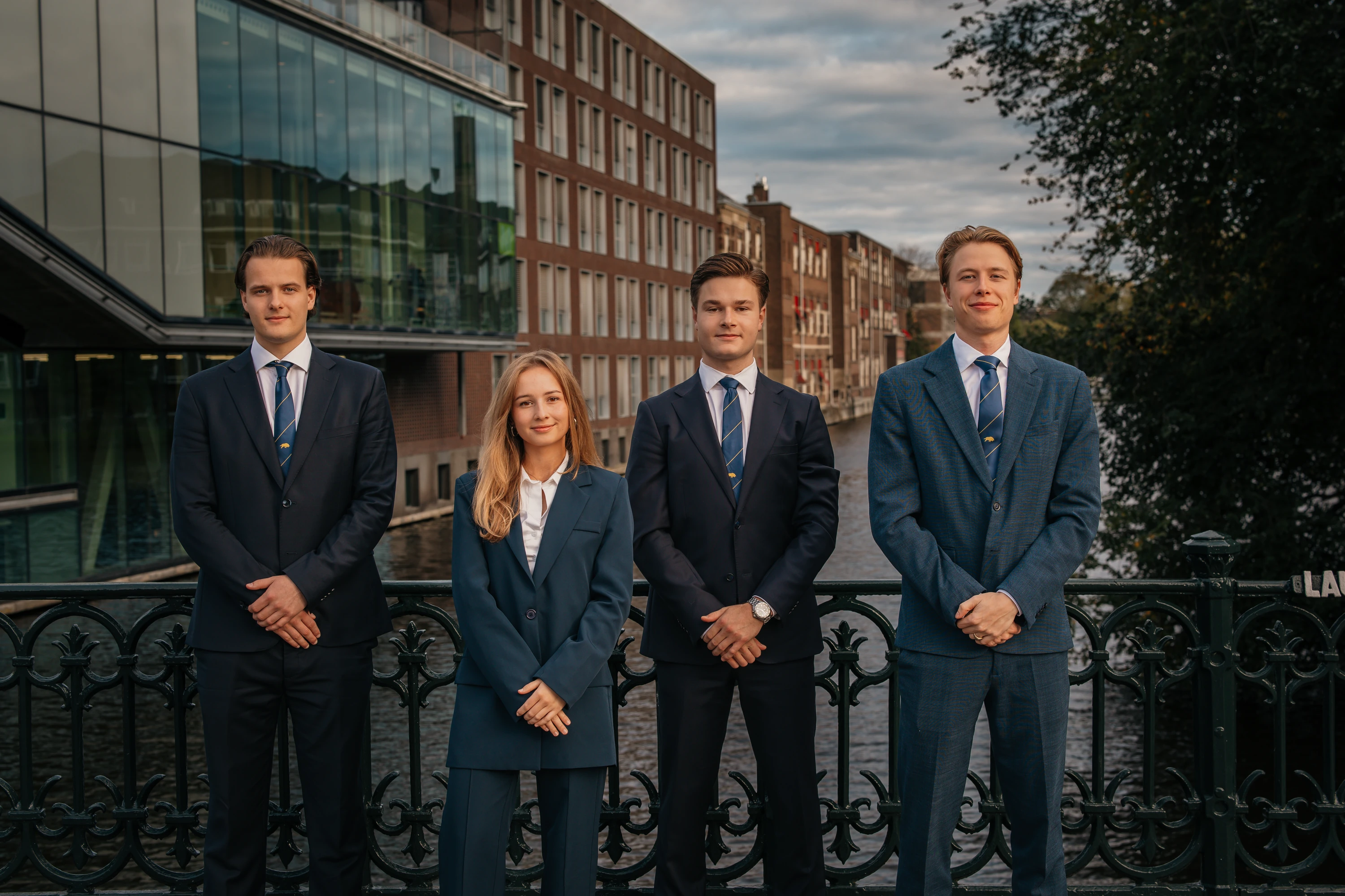 Het 16e bestuur, van links naar rechts: Lucas Ham, Annemijn Hekelaar Gombert, Bryan Berlijn en Florian van Heest